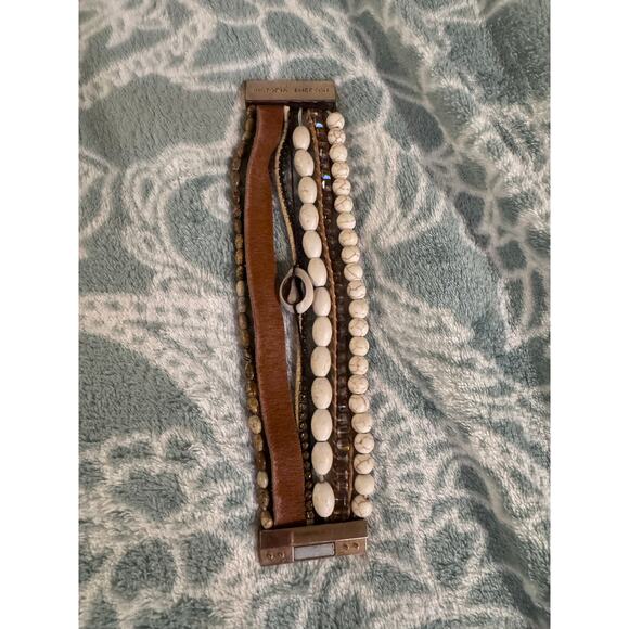 Victoria Emerson magnetic clasp boho bracelet 6 strand - Picture 4 of 6